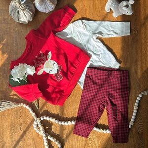 🎄Holiday Set🎅🏼✨ Red Reindeer Crewneck with Pants and Onesie